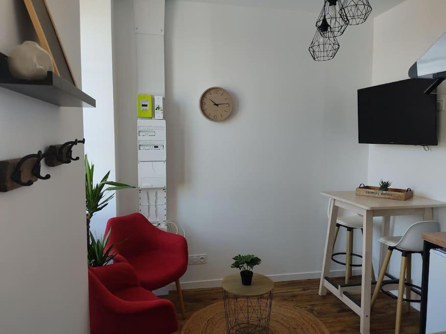 Le Vulcain Apartment Le Hommet-d'Arthenay Ngoại thất bức ảnh